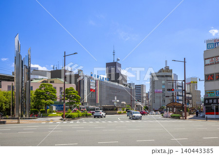 西鉄大牟田線の西鉄久留米駅の風景 140443385