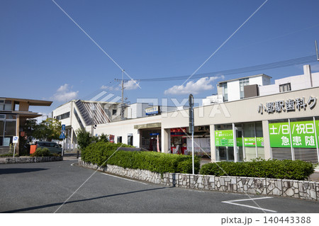 西鉄大牟田線の西鉄小郡駅の風景 西鉄大牟田線の西鉄小郡駅の風景 140443388