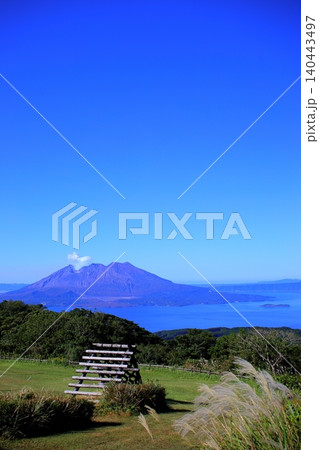 鹿児島県鹿屋市うわば公園から桜島を望む 鹿児島県鹿屋市うわば公園から桜島を望む 140443497