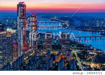 Beautiful night view of Yeouido financial district skyscrapers with bright office lights in Seoul, South Korea 140443721