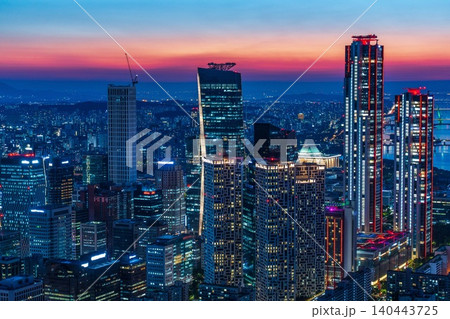 Beautiful night view of Yeouido financial district skyscrapers with bright office lights in Seoul, South Korea 140443725