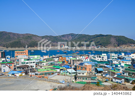 【韓国ポリョン市】韓国西海岸の小さな港町の風景・オチョン港 140443862