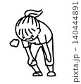 運動して息を切らせている女性_線画 140444891