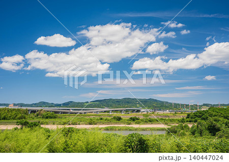 木津川風景 京都府京田辺市 城陽市 木津川風景 京都府京田辺市 城陽市 140447024