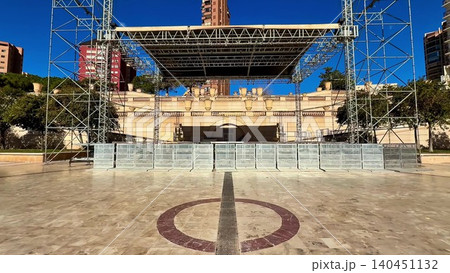The construction of a concert stage within an urban environment is a meticulous endeavor The construction of a concert stage within an urban environment is a meticulous endeavor 140451132
