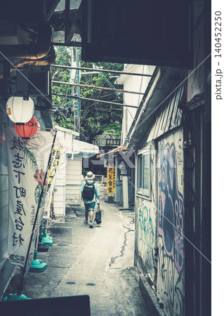 沖縄路地裏 140452250