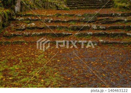 丹波紅葉三山の一つ兵庫県丹波市の高源寺秋の紅葉を撮影 丹波紅葉三山の一つ兵庫県丹波市の高源寺秋の紅葉を撮影 140463122