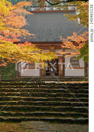 丹波紅葉三山の一つ兵庫県丹波市の高源寺秋の紅葉を撮影 140463138