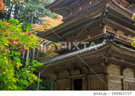 丹波紅葉三山の一つ兵庫県丹波市の高源寺秋の紅葉を撮影 140463157