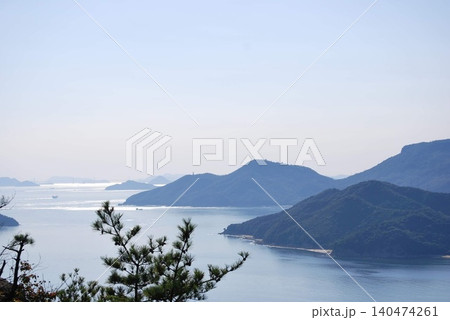 高台から見る小豆島の景色 140474261