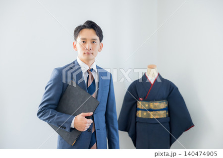 呉服屋イメージ 140474905