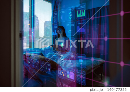 タブレットを持つ若い女性 タブレットを持つ若い女性 140477223