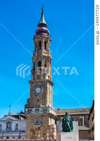 La Seo Tower and Goya Monument La Seo Tower and Goya Monument 140477728