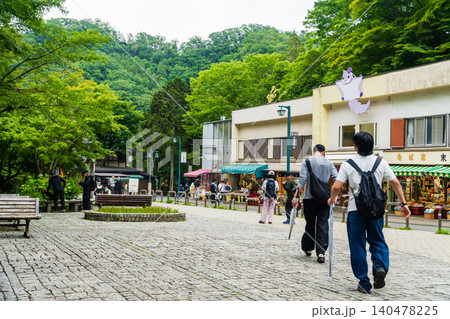 高尾山登山口の清滝駅 高尾山ケーブルカーの山麓駅 高尾山登山口の清滝駅 高尾山ケーブルカーの山麓駅 140478225