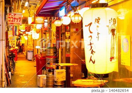 東京・飲み屋街 吉祥寺 ハモニカ横丁 東京・飲み屋街 吉祥寺 ハモニカ横丁 140482654
