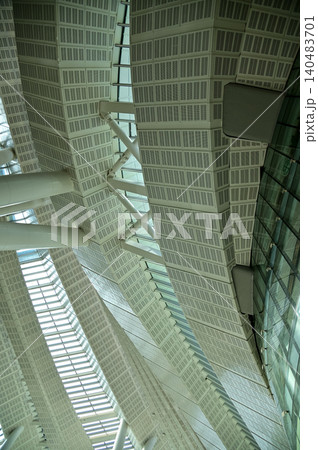 Abstract ceiling in office building, interior design. Details of modern architecture. Building abstract. Building background. Abstract ceiling in office building, interior design. Details of modern architecture. Building abstract. Building background. 140483701