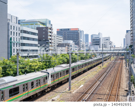 【東海道線】大森の街を駆け抜ける列車 【東海道線】大森の街を駆け抜ける列車 140492691