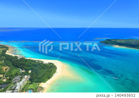 【沖縄県】空から見た来間大橋と与那覇前浜ビーチ(宮古島) 【沖縄県】空から見た来間大橋と与那覇前浜ビーチ(宮古島) 140493652