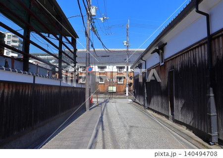 京都伏見の古い街並み（京都市伏見区本材木町通） 140494708