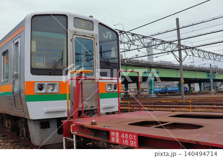 JR東海最後の国鉄型車両213系(貨車コキ200連結) JR東海最後の国鉄型車両213系(貨車コキ200連結) 140494714