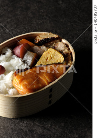 焼き魚弁当 140495737