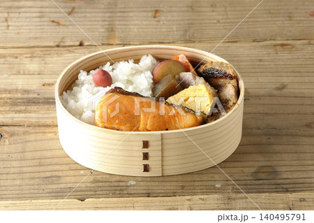 焼き魚弁当 140495791