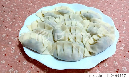 家庭の手作り餃子 家庭の手作り餃子 140499537