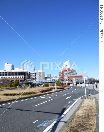 青空が広がるみなとみらいの風景 青空が広がるみなとみらいの風景 140500141