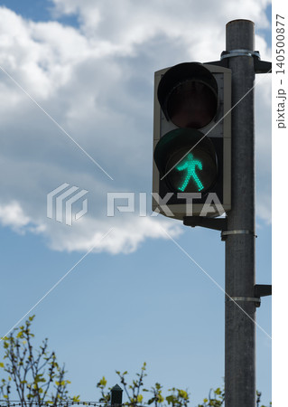 Green color on the traffic light with a beautiful sky Green color on the traffic light with a beautiful sky 140500877