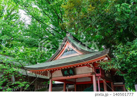 【埼玉県】川越氷川神社の境内にある舞殿 【埼玉県】川越氷川神社の境内にある舞殿 140501777