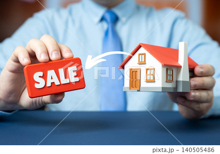 Selling a house. Listing the house. Preparing the home for inspections and appraisals. Selling a house. Listing the house. Preparing the home for inspections and appraisals. 140505486