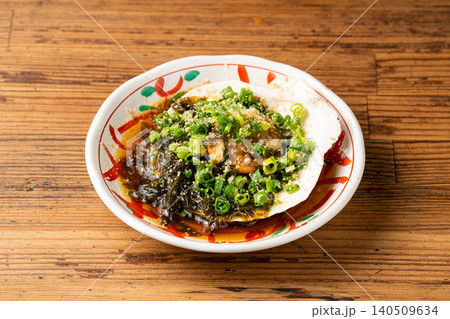 バター醤油の香りが食欲をそそるホタテ焼き バター醤油の香りが食欲をそそるホタテ焼き 140509634