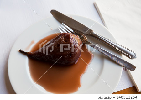 Pear simmered in wine 140511254