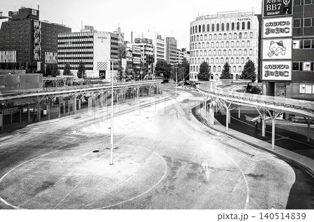 新潟駅バスターミナルから見た駅前の街並み 新潟駅バスターミナルから見た駅前の街並み 140514839