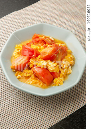 トマトと卵の炒め物 140516082