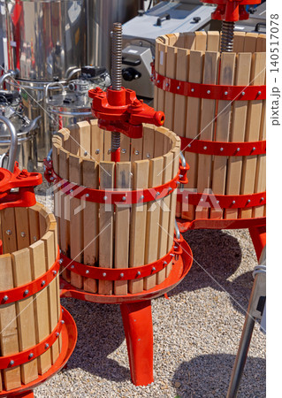 Manual Wine Press Manual Wine Press 140517078