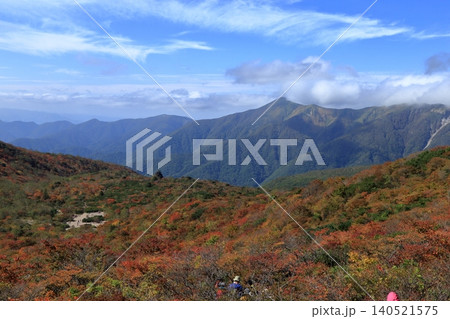 秋の紅葉の那須岳 秋の紅葉の那須岳 140521575