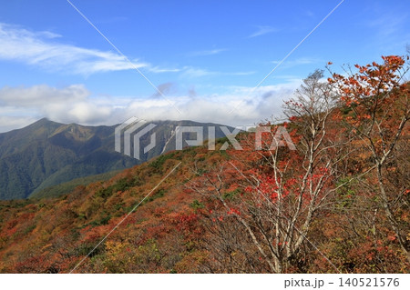 秋の紅葉の那須岳 秋の紅葉の那須岳 140521576
