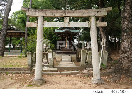 伊丹市猪名野神社境内の末社・佐田彦神社 伊丹市猪名野神社境内の末社・佐田彦神社 140525029