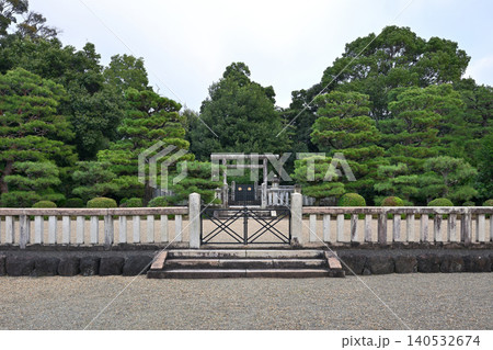 長慶天皇 嵯峨東陵(京都府京都市右京区) 長慶天皇 嵯峨東陵(京都府京都市右京区) 140532674
