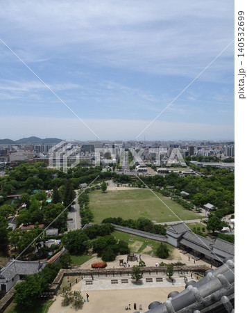 姫路城天守閣から望む城下の絶景 姫路城天守閣から望む城下の絶景 140532699