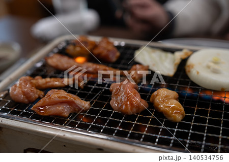 美味しい焼き肉を食べる 美味しい焼き肉を食べる 140534756