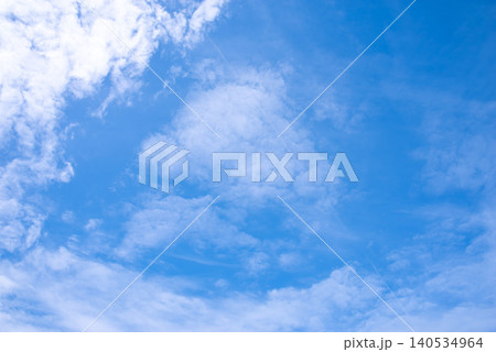青空と白い雲 140534964