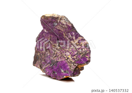 Macro mineral stone purpureus, (purple) purpurite in the breed a white background Macro mineral stone purpureus, (purple) purpurite in the breed a white background 140537332