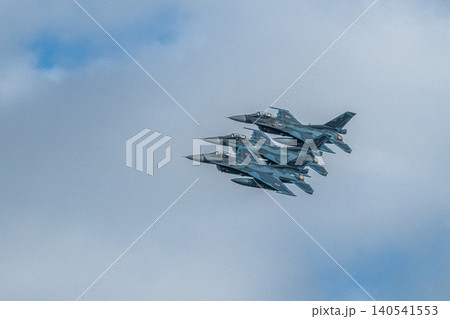 F-2戦闘機の勇姿 F-2戦闘機の勇姿 140541553