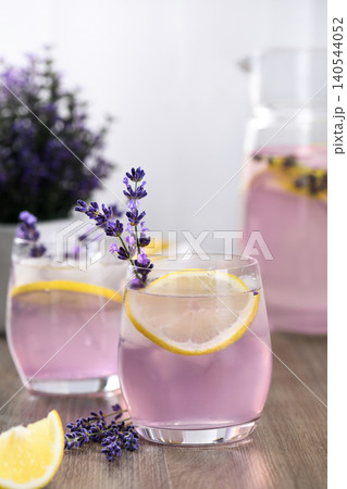 Homemade Lavender Lemonade 140544052