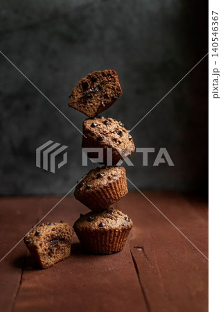 chocolate brownie with almond nuts 140546367