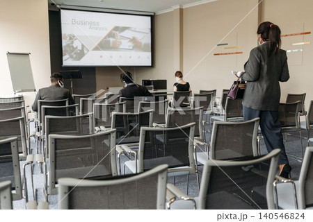 people discussing in conference hall people discussing in conference hall 140546824