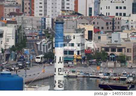Urban Harbor Cityscape with Korean Signage Urban Harbor Cityscape with Korean Signage 140550189