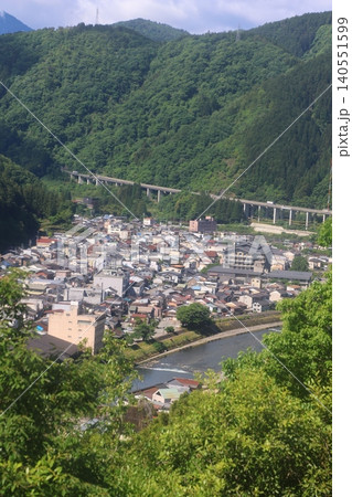 郡上八幡城・天守からの眺望(岐阜県・郡上市) 郡上八幡城・天守からの眺望(岐阜県・郡上市) 140551599